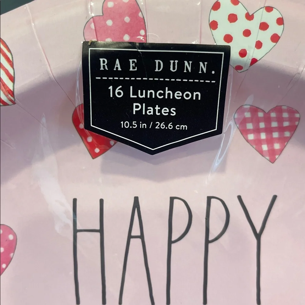 Rae Dunn having little